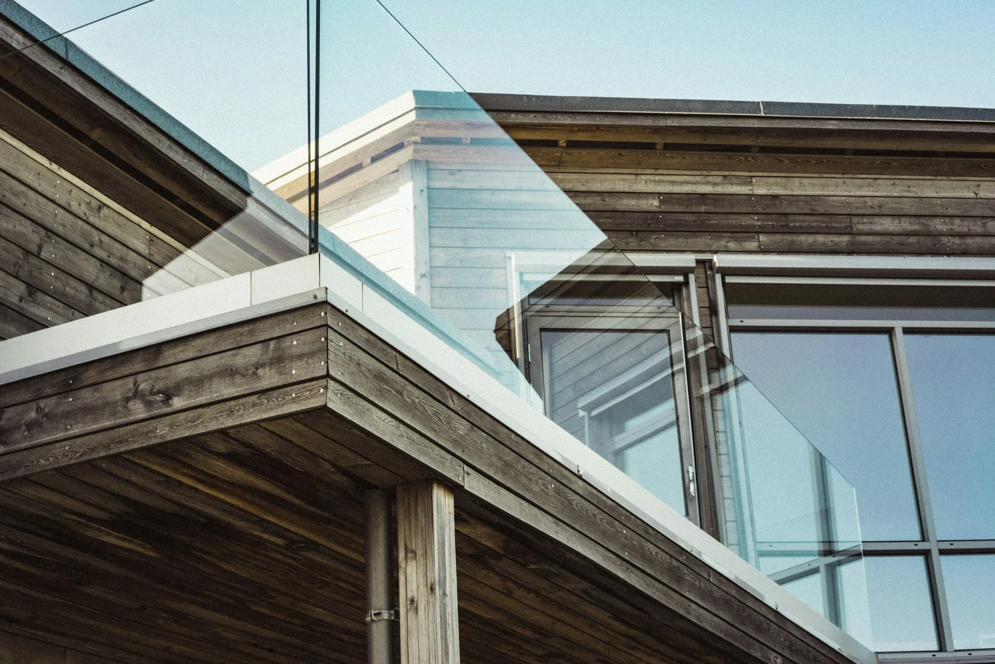 Moda’da Isıcamlı Katlanır Cam Balkon — Önce
